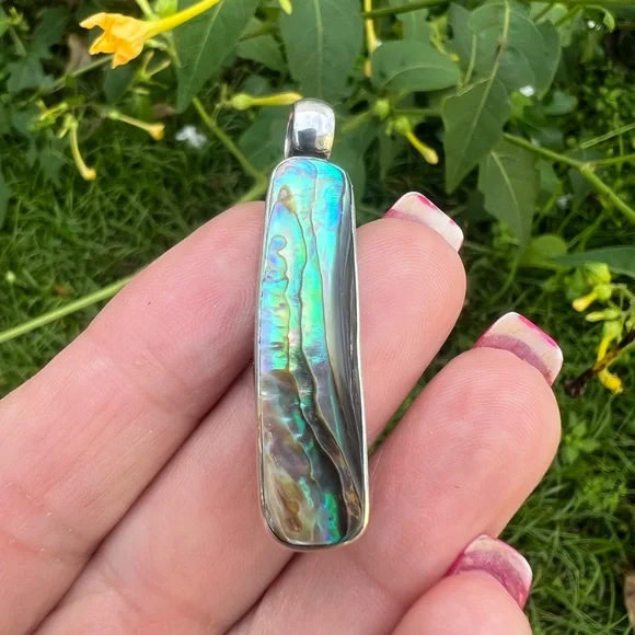 Vintage Sterling Silver Elongated Abalone Shell Pendant - Picture 9 of 16